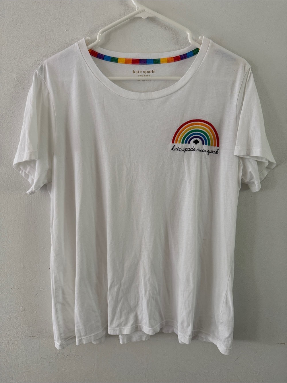 kate spade White Tee with Rainbow Chest Embroidery Sz XXL